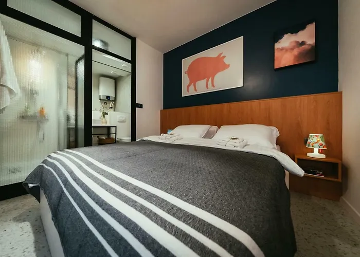 Apartment Em Kastelo *